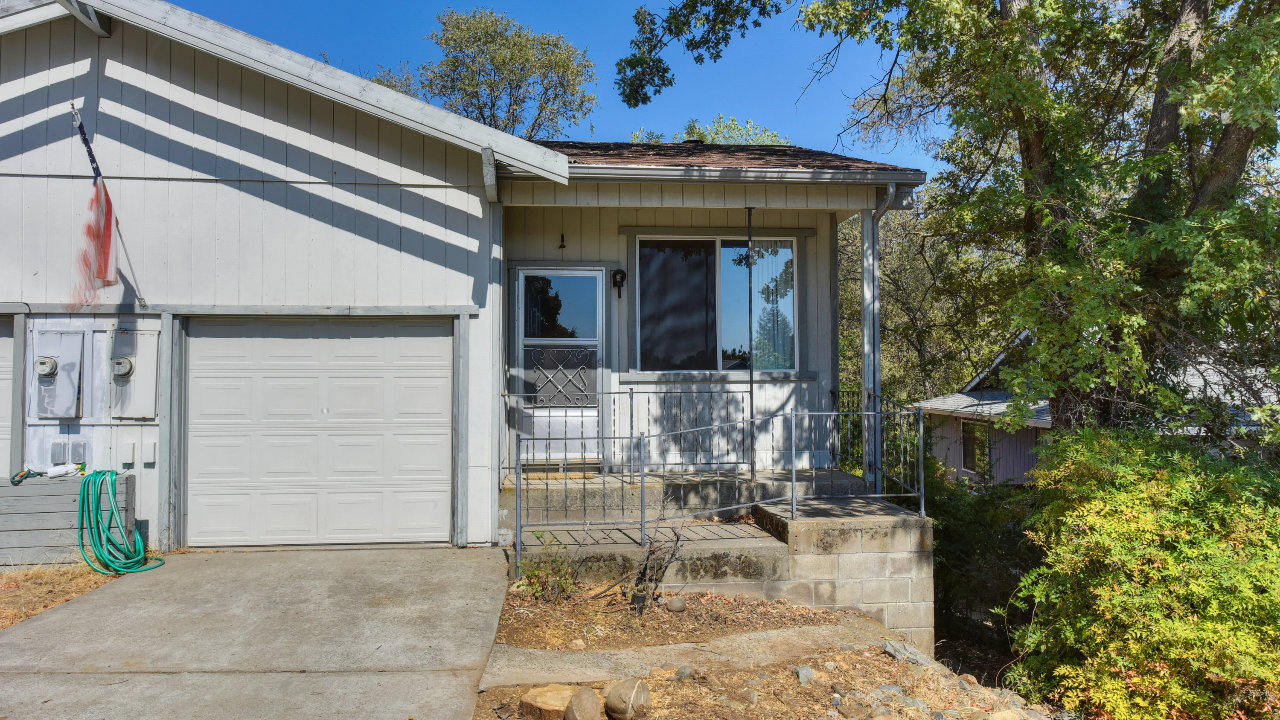 2705 Woodridge Court, Placerville, CA, 95667 Scene 2