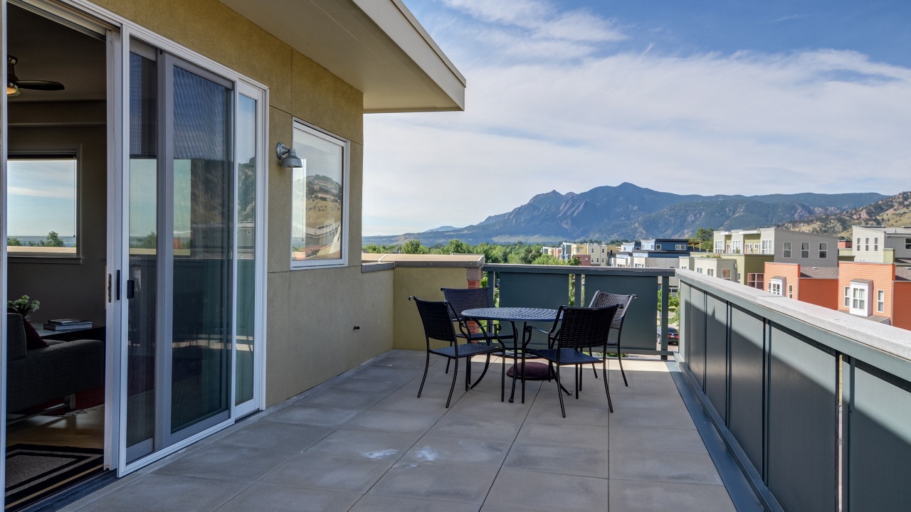 4730 Holiday Dr. #301, Boulder, CO, 80304 Scene 1