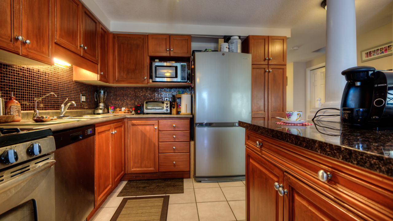 31 Hewitt Lane, Guelph, ON, N1K 1W1 Scene 2