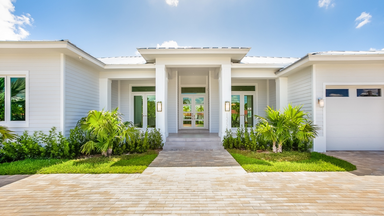 13725-SW-83rd-Ave-03