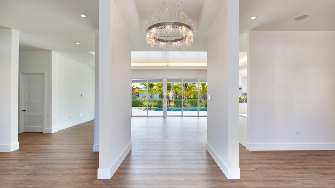 13725-SW-83rd-Ave-04a