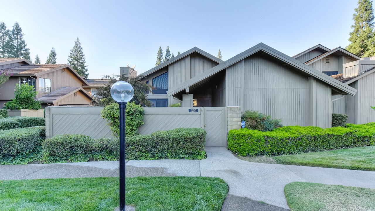 2155 Promontory Point Lane, Gold River, CA, 95670 Scene 1