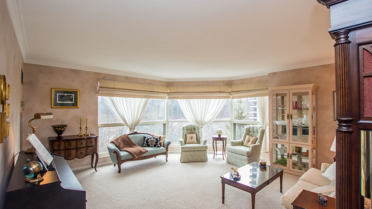 1800 The Collegeway Suite 503, Mississauga, ON, L5L 5S4 Scene 2