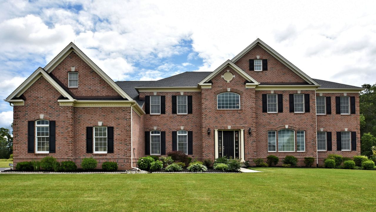 284 Jane Chapman Dr E, Newtown, PA, 18940 Scene 1