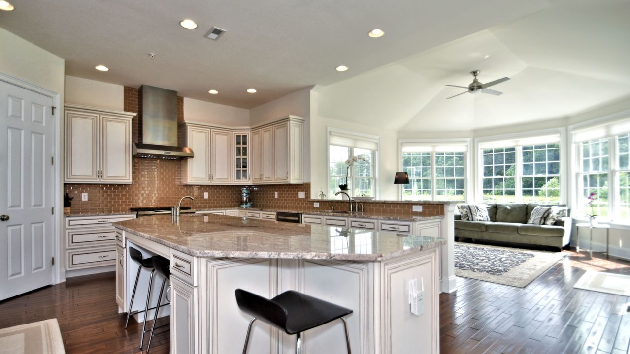 284 Jane Chapman Dr E, Newtown, PA, 18940 Scene 3