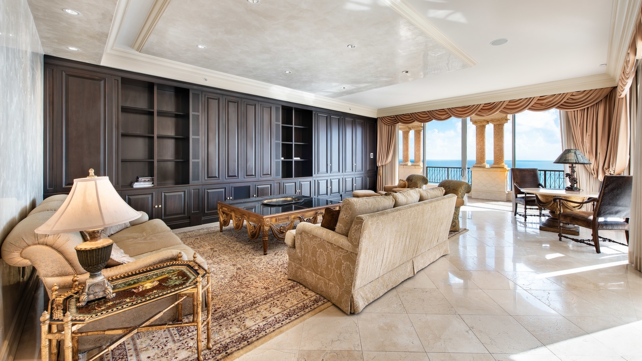 7482-Fisher-Island-Dr-02