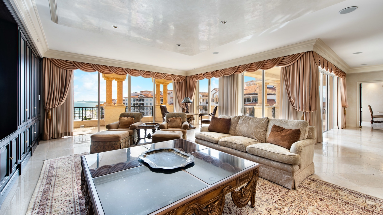 7482-Fisher-Island-Dr-03