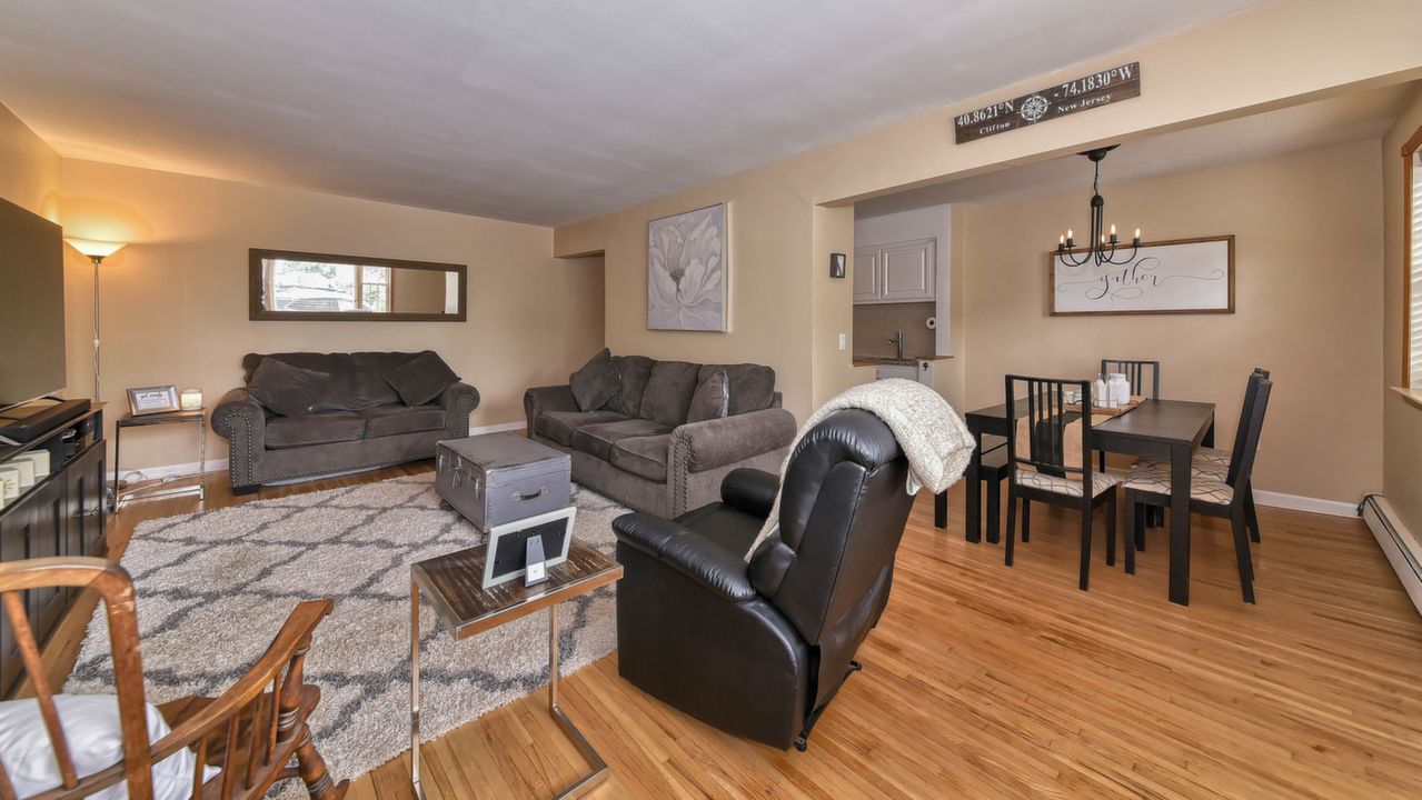 Liiving Rm_Dining Rm