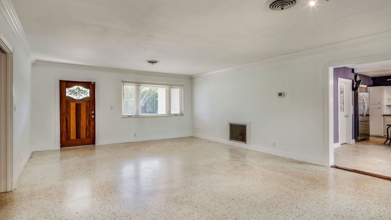 6501-SW-56th-St-03
