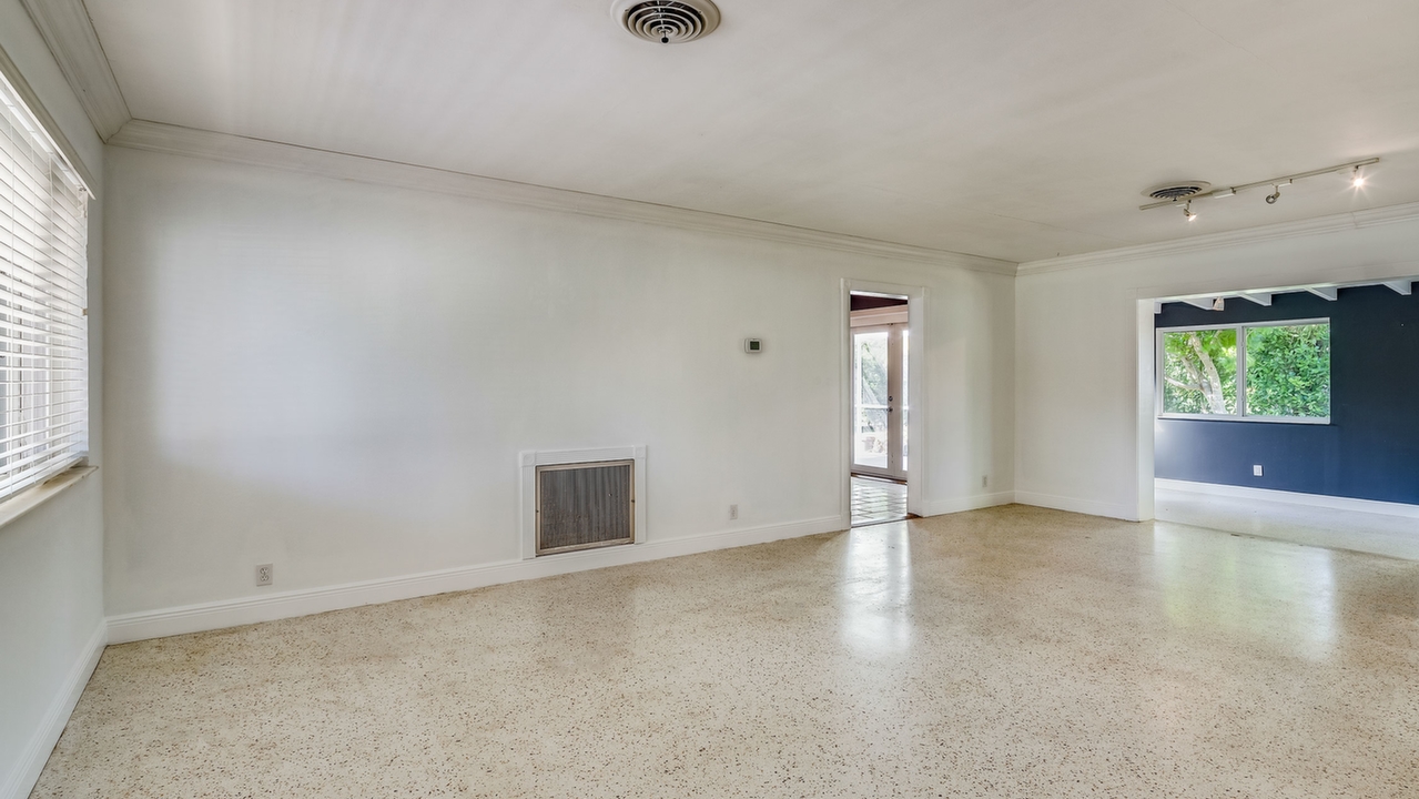 6501-SW-56th-St-04