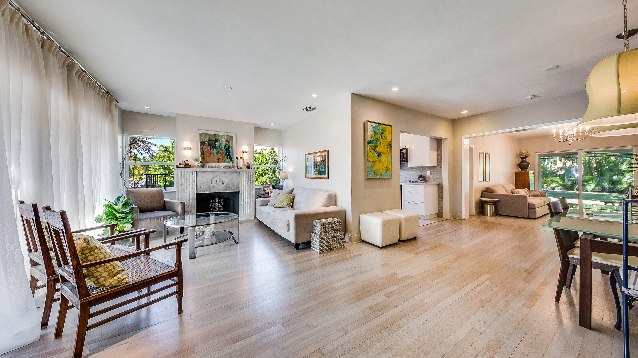 11811-NE-6th-Ave-02