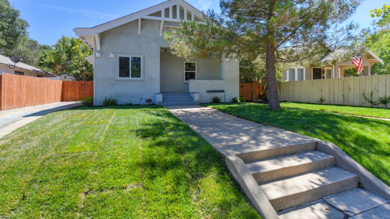 4850 11th Ave, Sacramento, CA, 95820 Scene 3