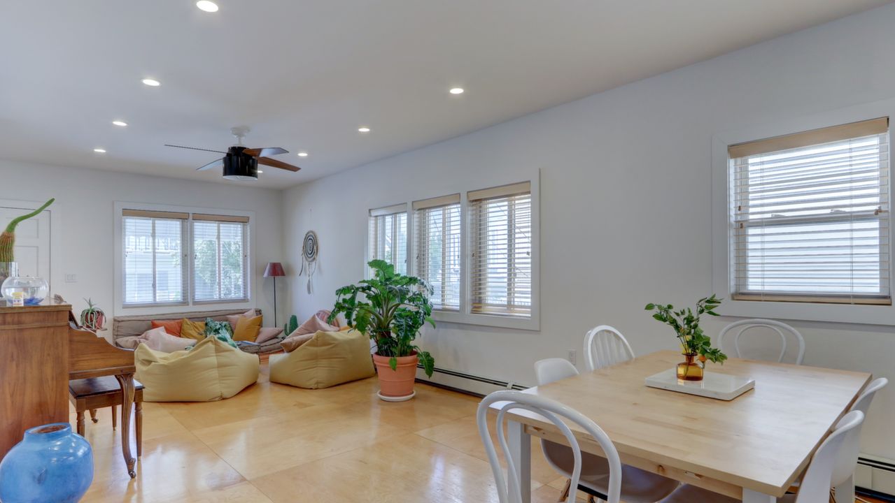 6 February Walk, Long Beach, NY, 11561 Scene 3