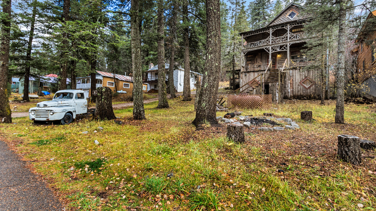 609 Grand Blvd, Cloudcroft, NM, 88317 Scene 3
