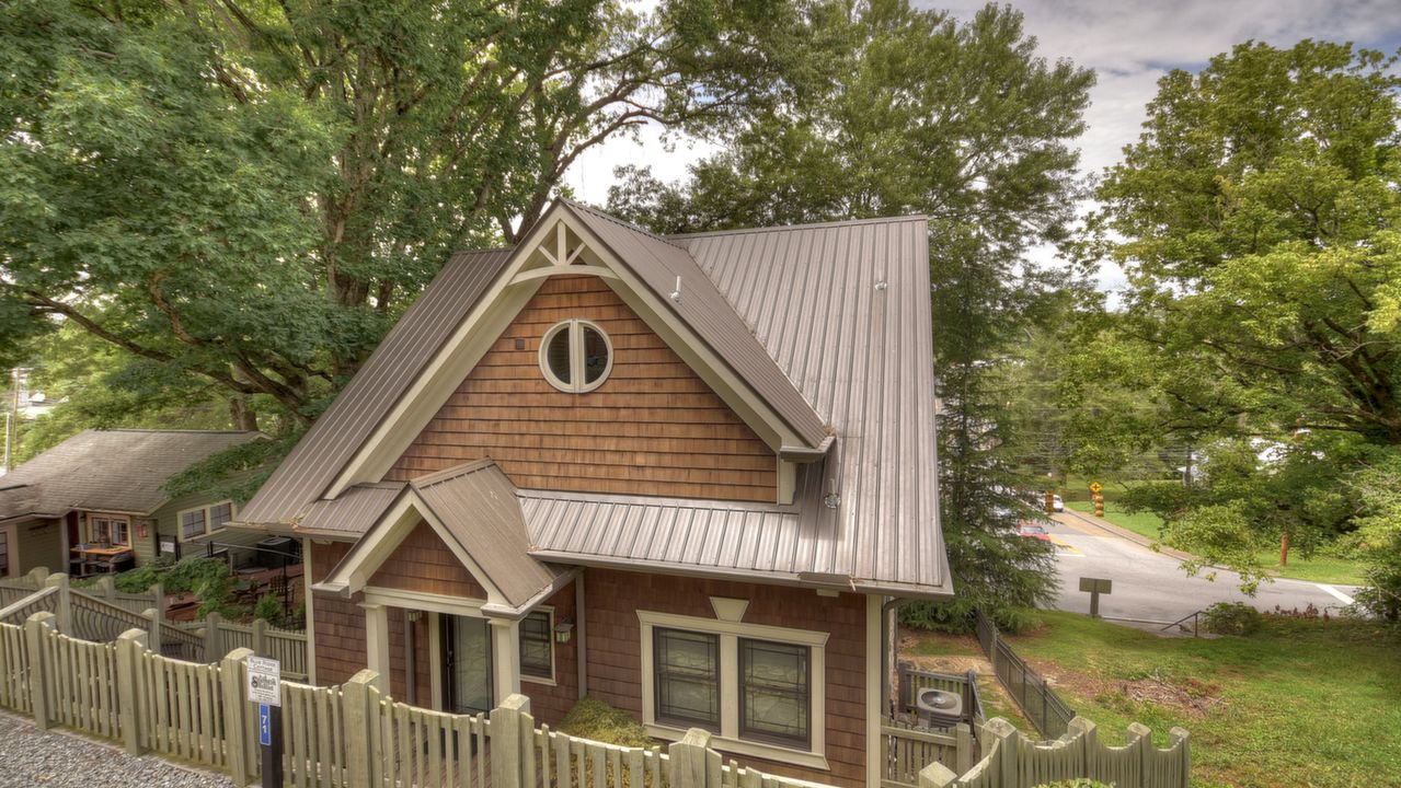 71 Messer Loop, Blue Ridge, GA, 30513 Scene 1