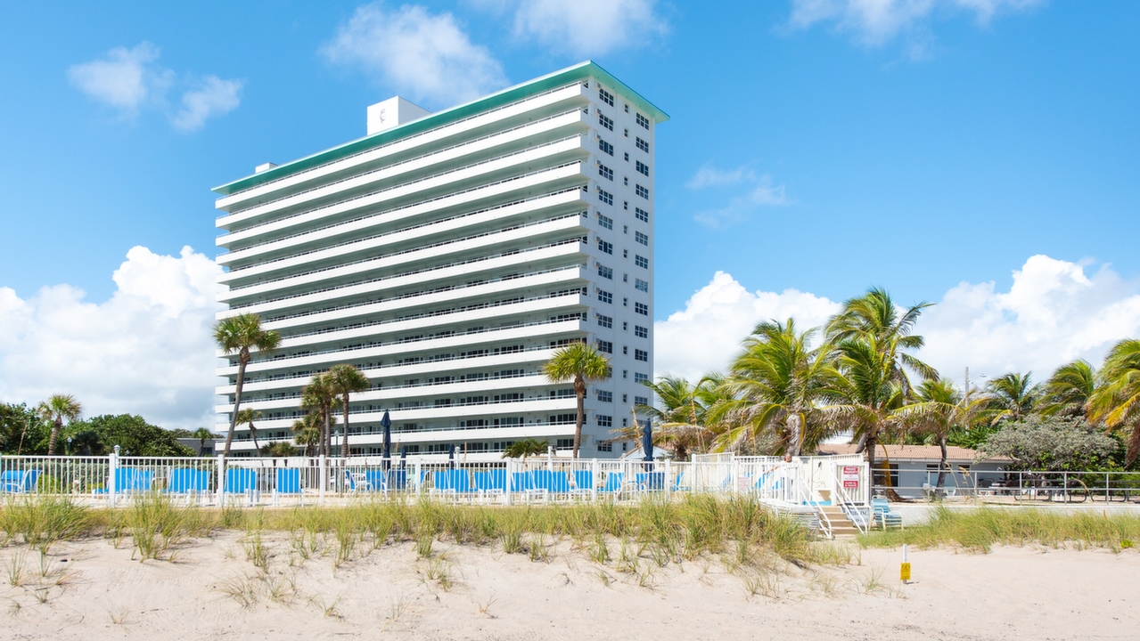 The-Caribe-#1009-01