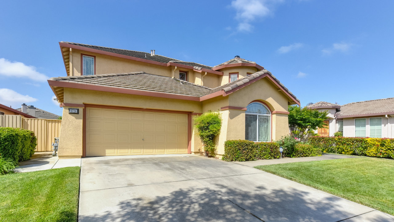 9724 Bovill Drive, Elk Grove, CA, 95624 Scene 3