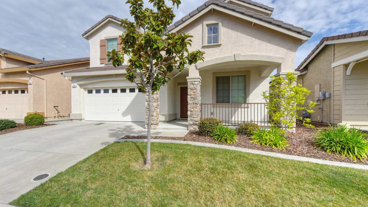 2028 Vignolia Loop, Roseville, CA, 95747 Scene 2