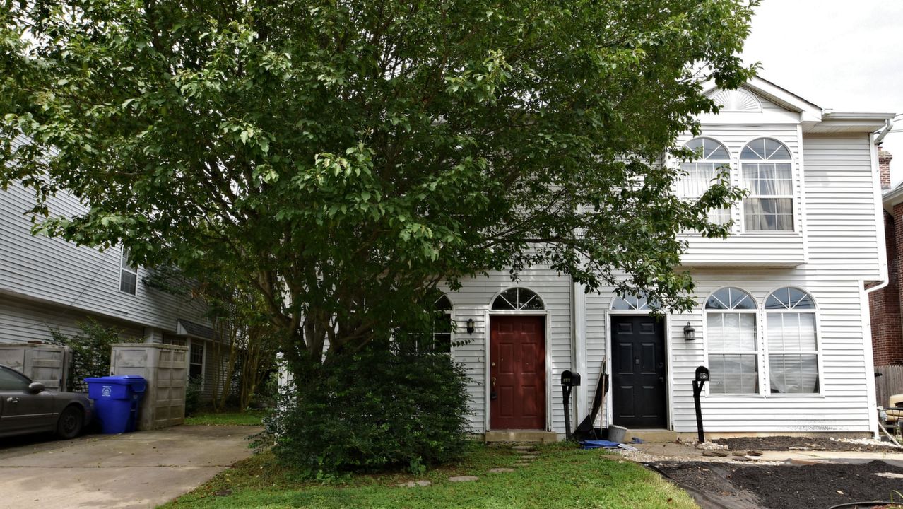 411 Myrtle Ave, Cheltenham, PA, 19012 Scene 1