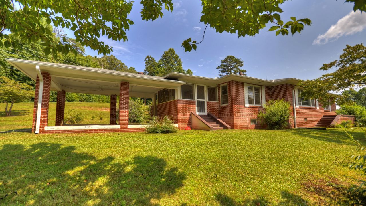 1005 Ada st, Blue Ridge, GA, 30513 Scene 4