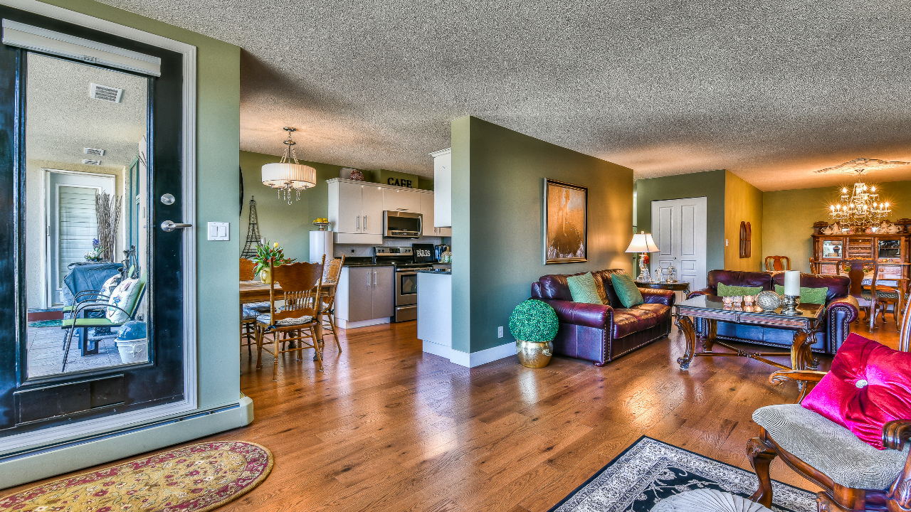 501-15466 North Bluff Rd, White Rock, BC, V4B 3G1 Scene 3