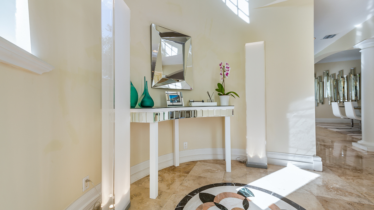 3637-Poinciana-Ave-04