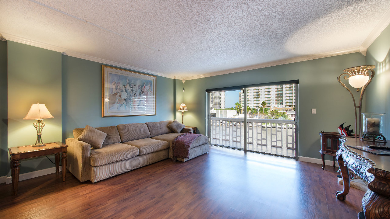 Lauderdale-Tower-#M4-02