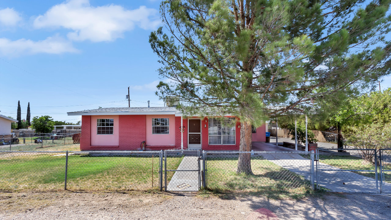 203 Seth Cir, Socorro, TX, 79927 Scene 1