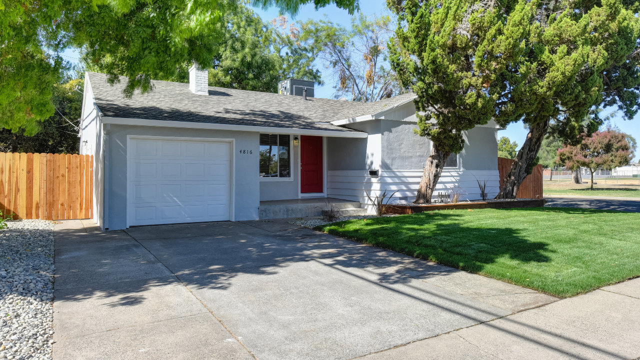 4816 Quonset Drive, Sacramento, CA, 95820 Scene 2