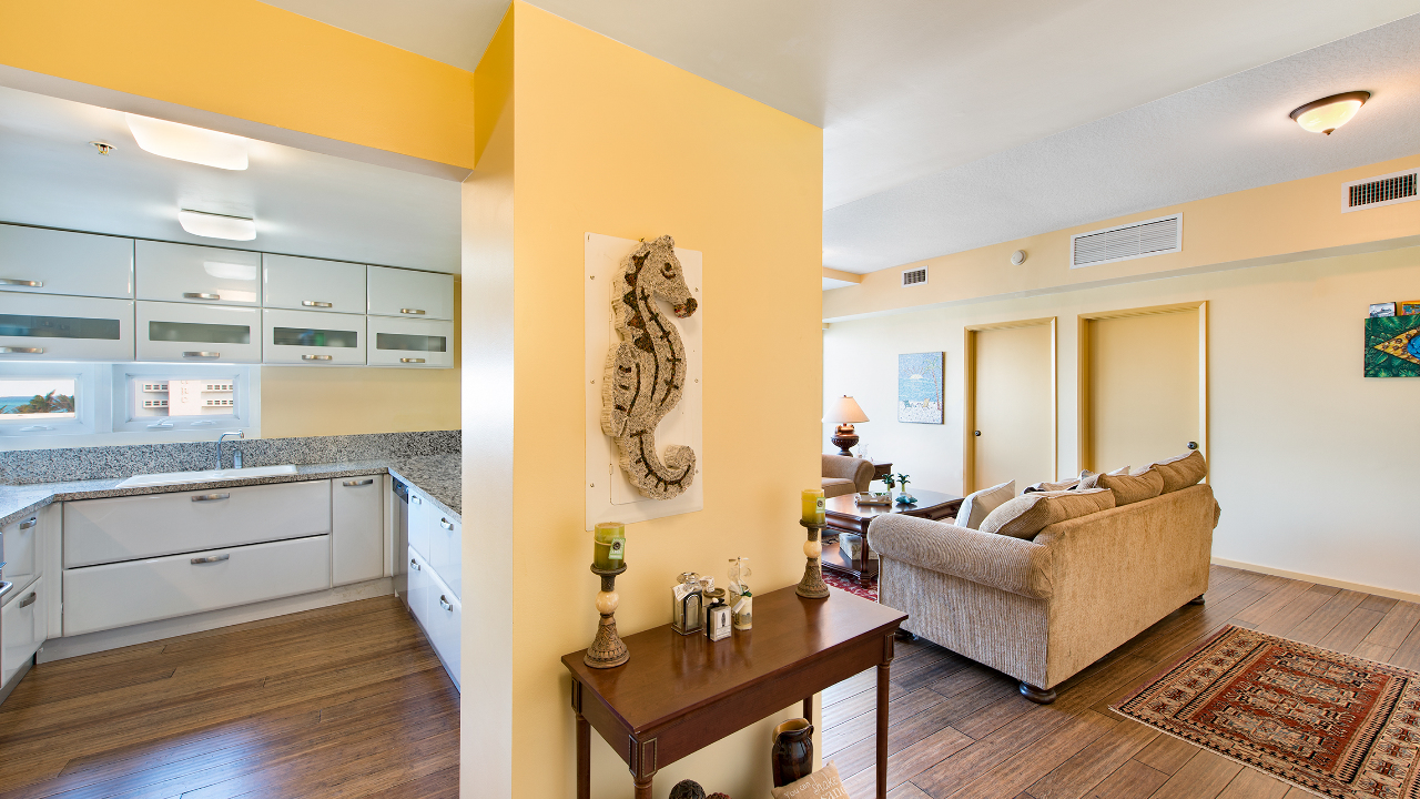 Regatta-Condo-#501-02