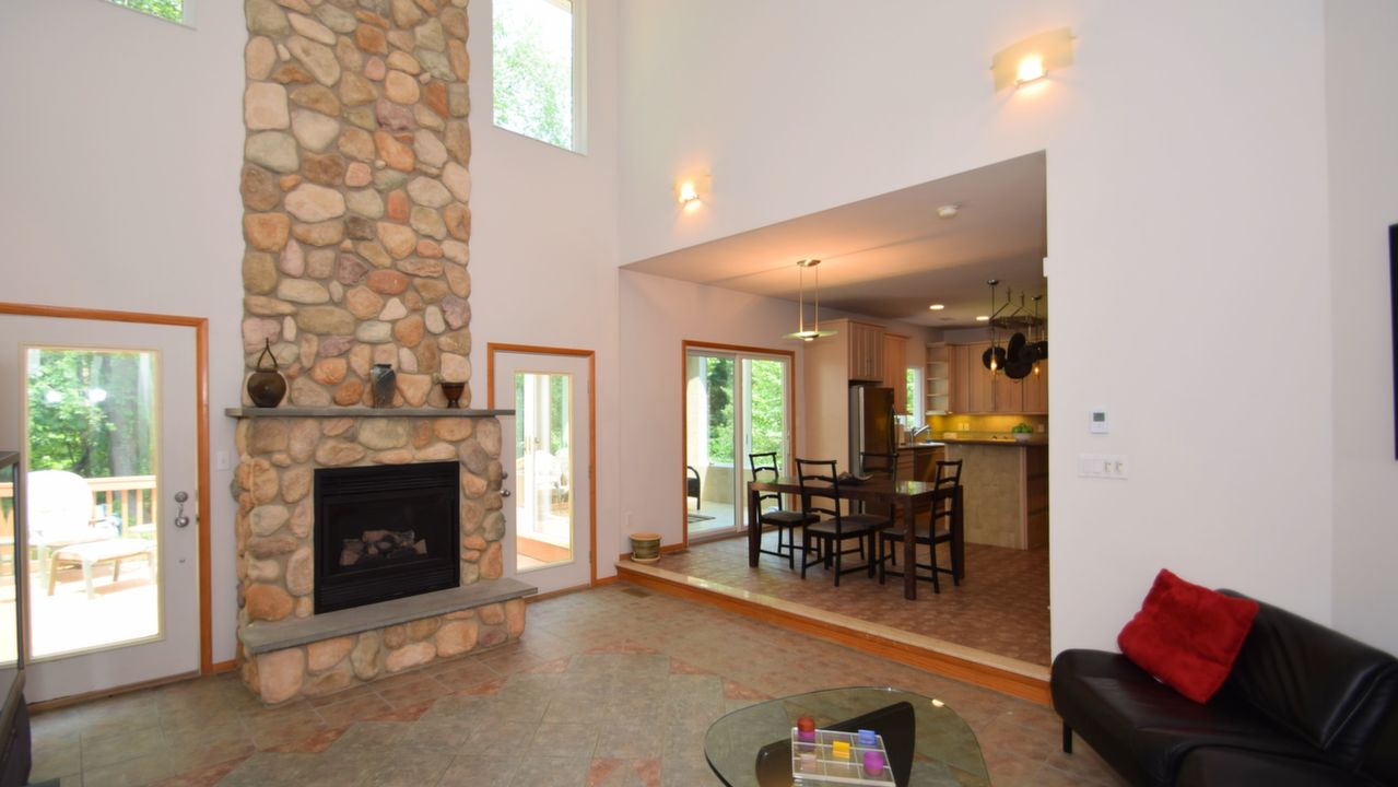 102 W College Ave, Yardley, PA, 19067 Scene 3