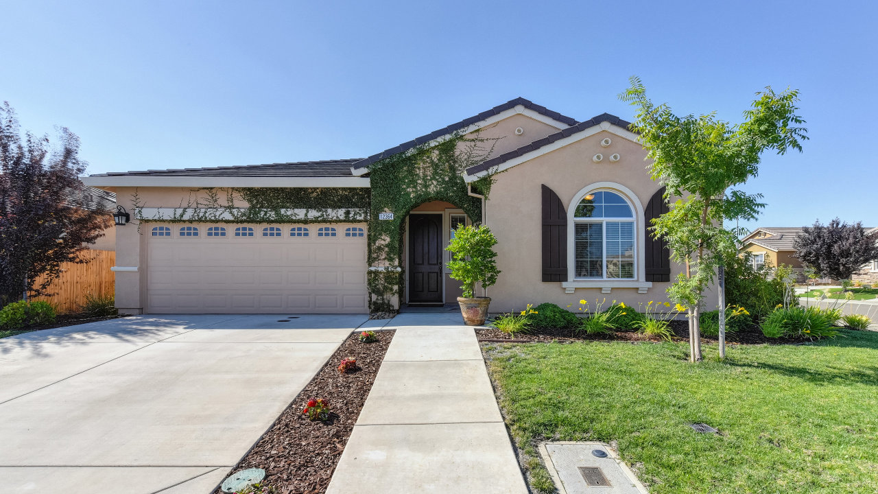 12364 Muir Trail Way, Rancho Cordova, CA, 95742 Scene 1