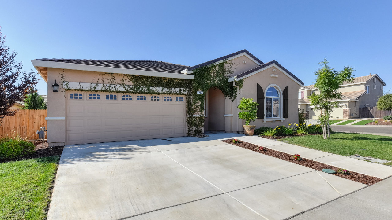 12364 Muir Trail Way, Rancho Cordova, CA, 95742 Scene 2