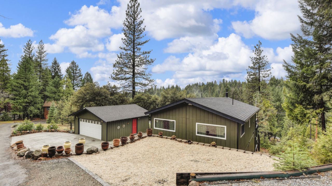 6522 Topaz Drive, Pollock Pines, CA, 95726 Scene 2