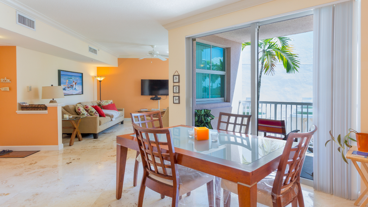 9172 Collins Avenue, Surfside, FL, 33154 Scene 3