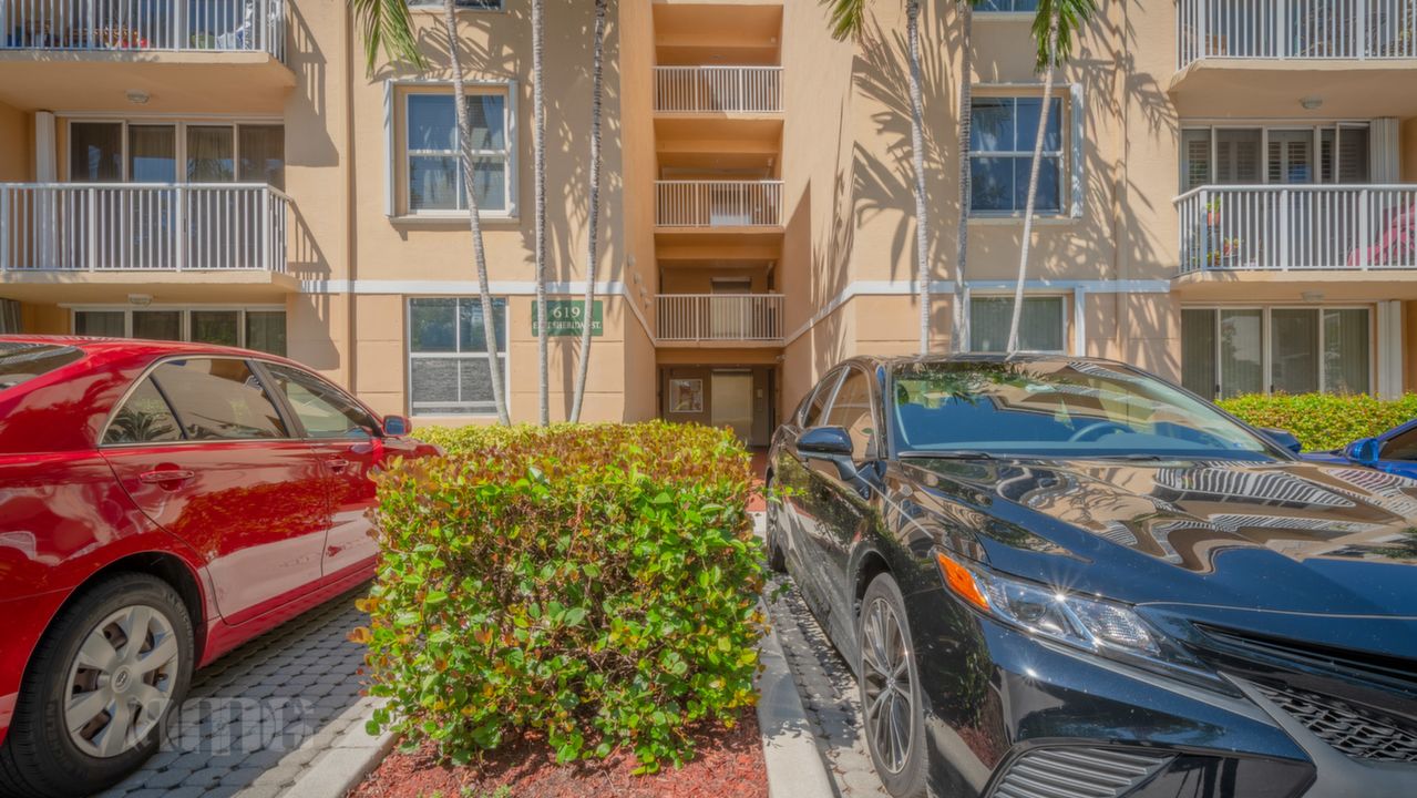 619 E Sheridan St #307, Pompano Beach, FL, 33004 Scene 4