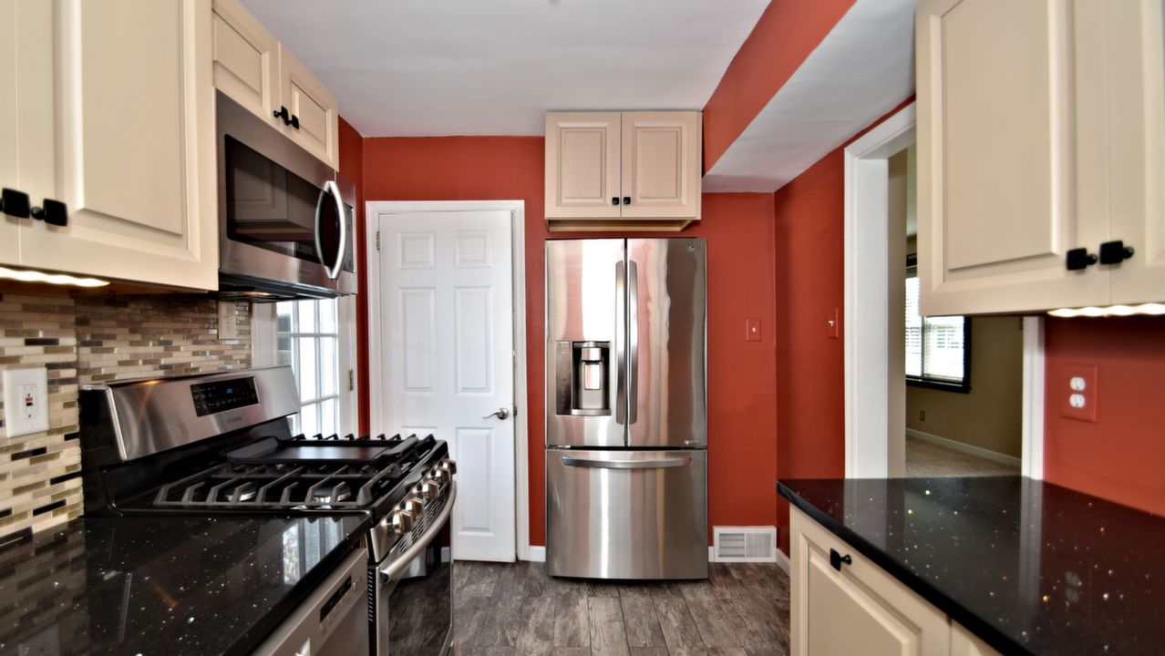 319 Silver Ave, Willow Grove, PA, 19090 Scene 3