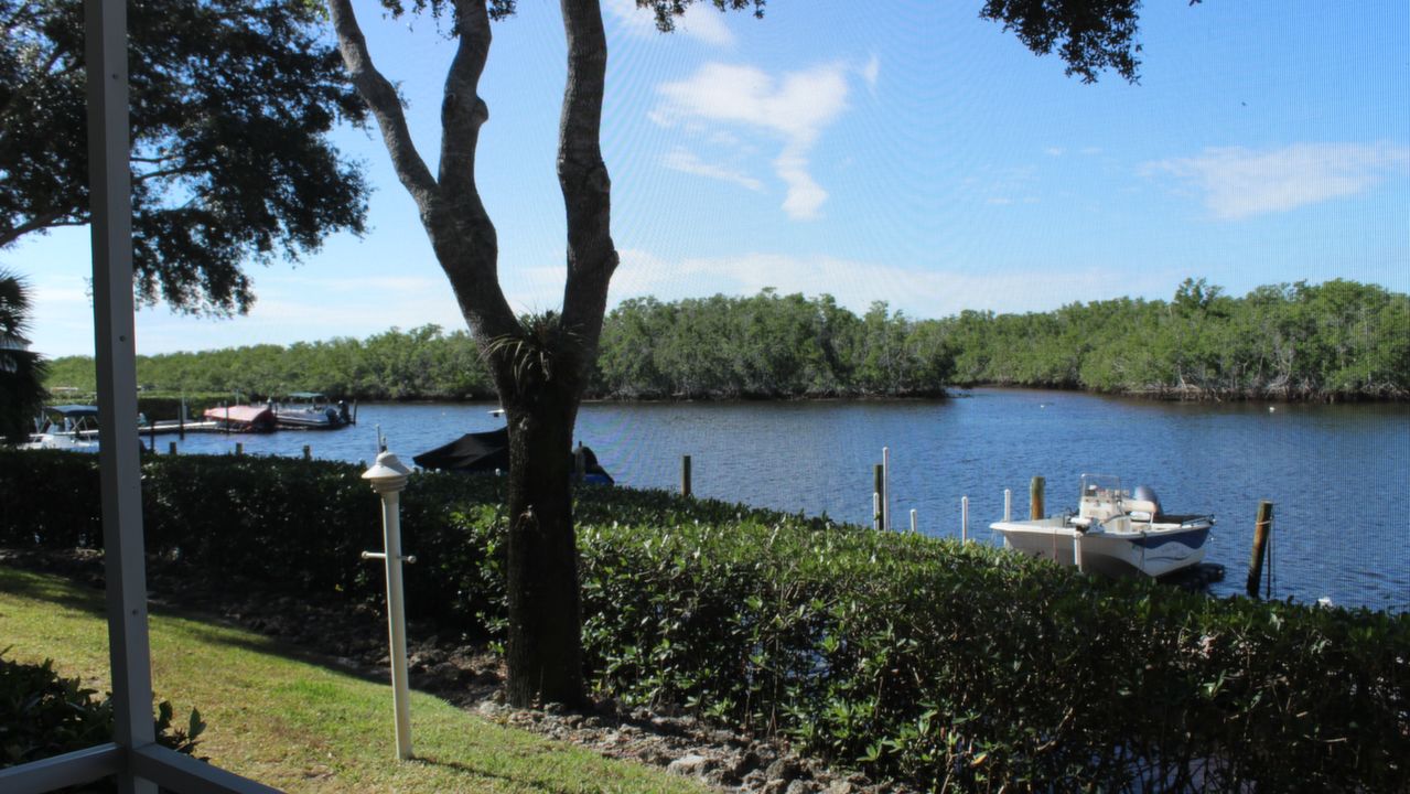 Lanai Water View