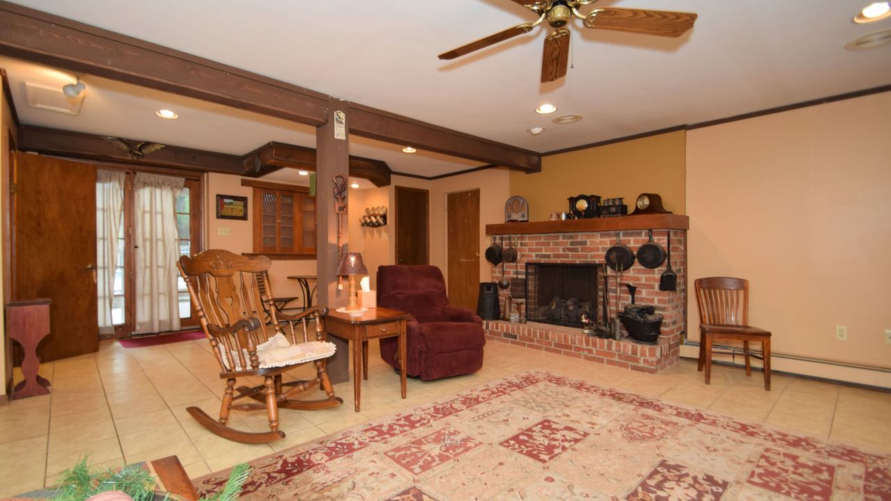 55 Indian Valley Ln, Telford, PA, 18969 Scene 3