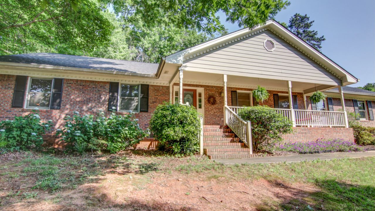 4780 W Lake Dr SE, Conyers, GA, 30094 Scene 2