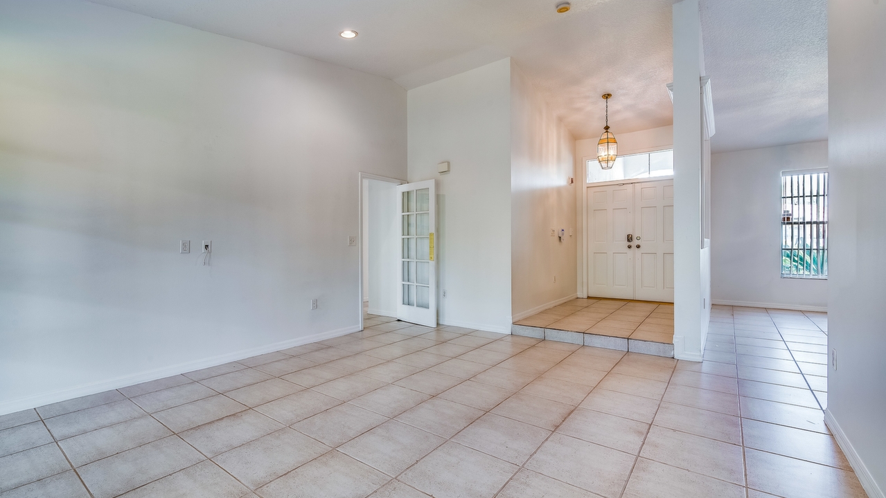 15234-SW-113th-Ter-03