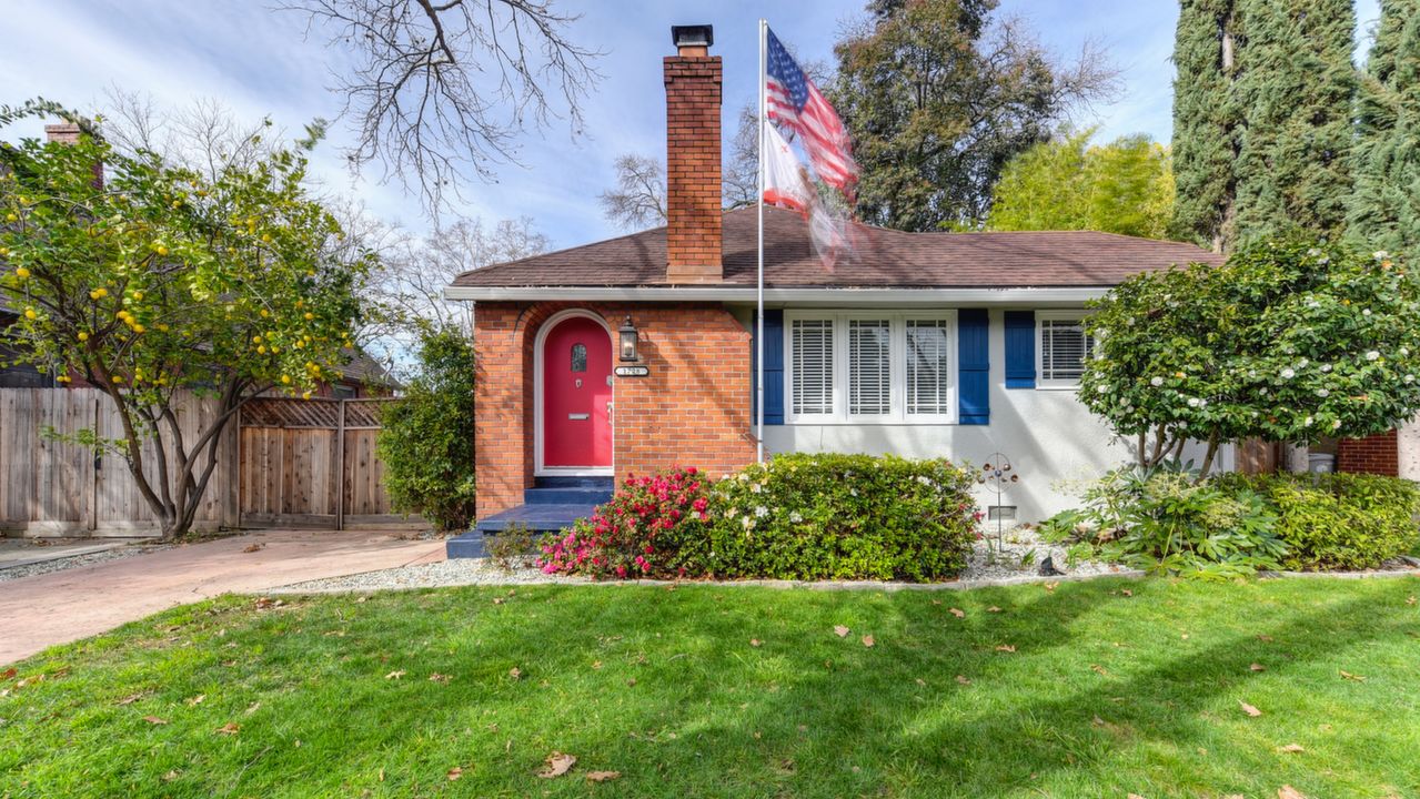 1728 Berkeley Way, Sacramento, CA, 95819 Scene 4