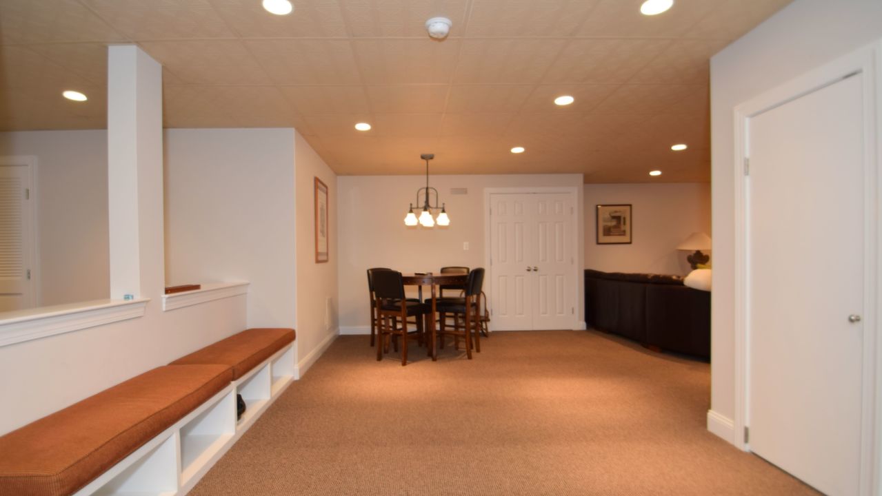 32 Lenape Dr, New Hope, PA, 18938 Scene 4