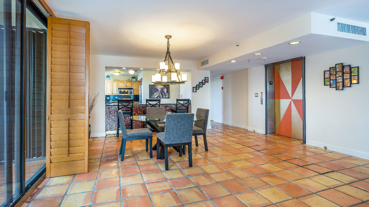 1700-S-Bayshore-Ln-#3B-03