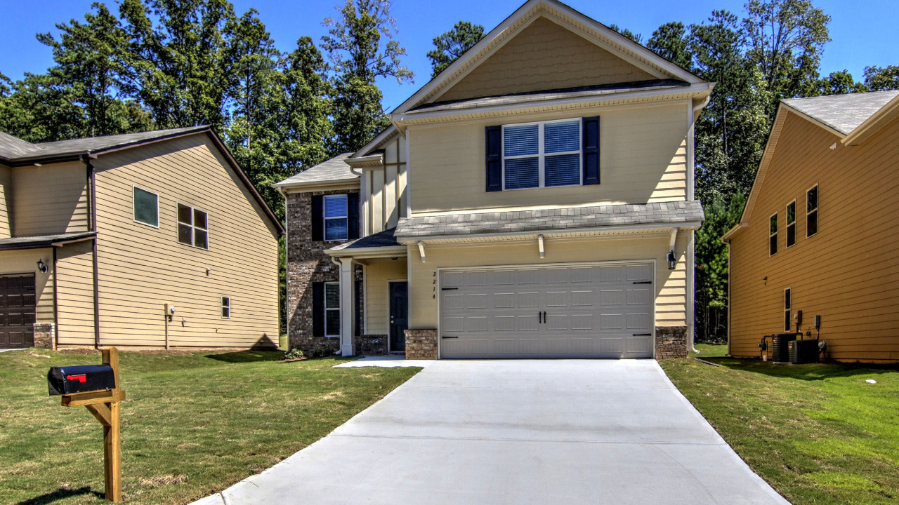 2214 Jenny Drive Lot 134
Lester Point Subdivision, Fairburn, GA, 30213 Scene 1