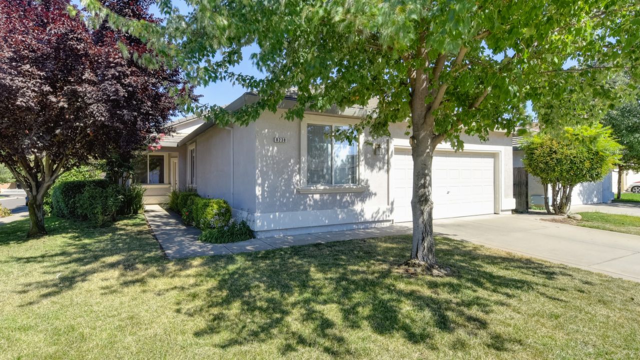 8238 Windmill Oaks Pl, Antelope, CA, 95843 Scene 3