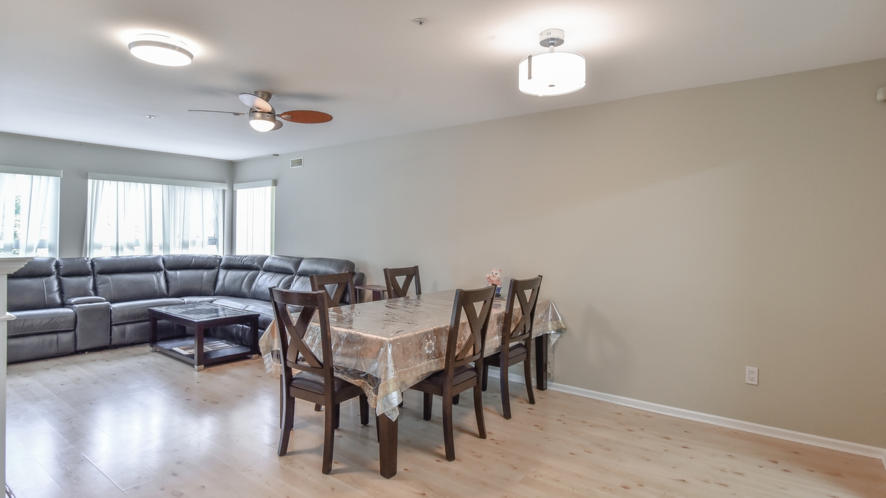 #301-9626 148 St., Surrey, BC, V3R 0W2 Scene 4