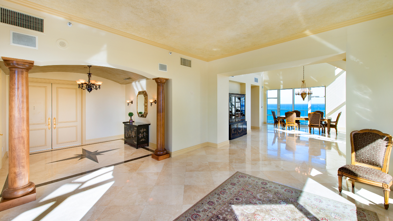 Harbourage-Place-#1903-02