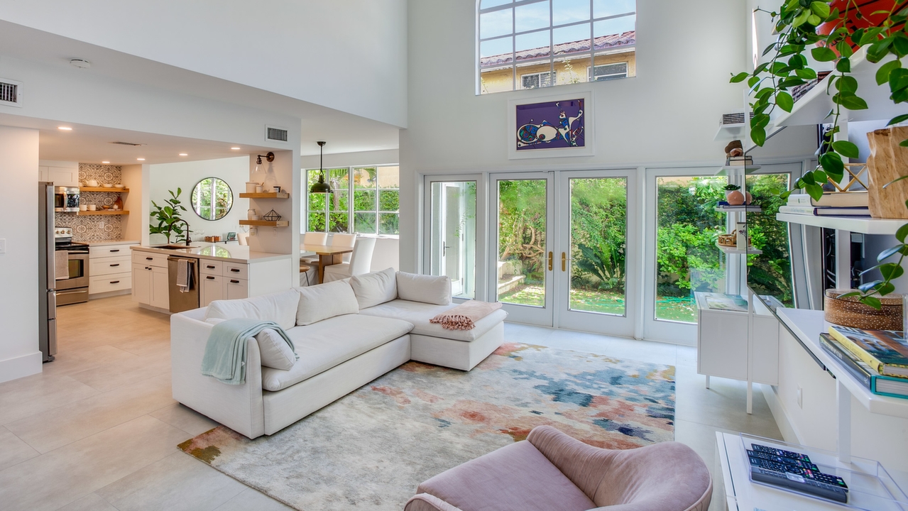 3102-Shipping-Ave-04