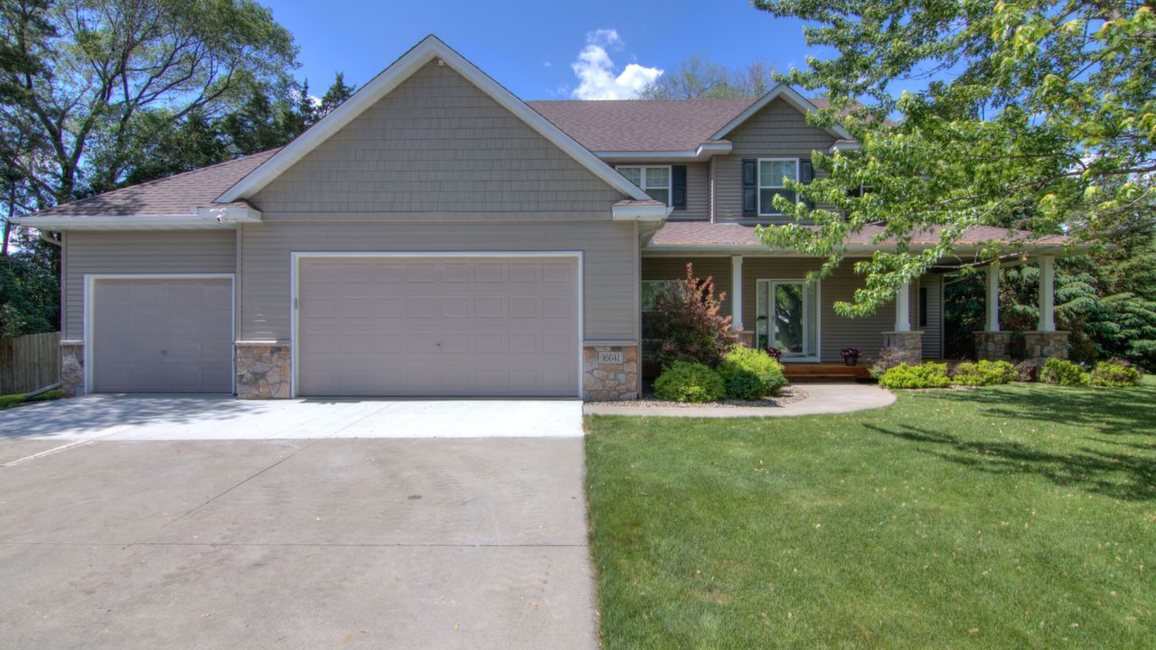 Call Jessica Biondich @ (612) 703-7218